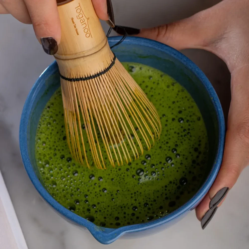 matcha çayı fırçası